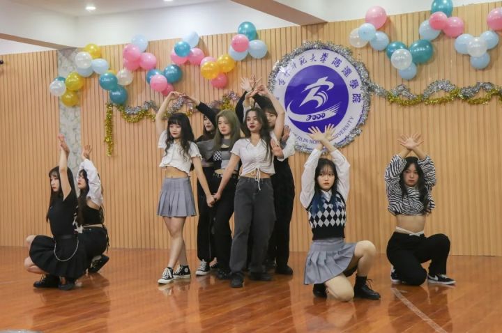 1637287810140614.jpg 640.webp (63).jpg